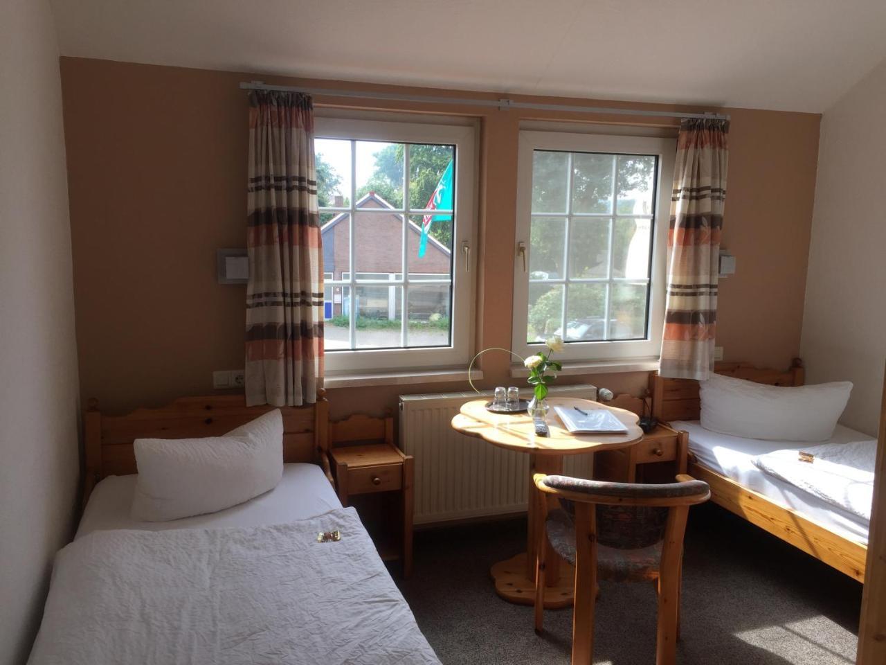 Hotel Wuelfers Gasthaus Gross Ippener Extérieur photo