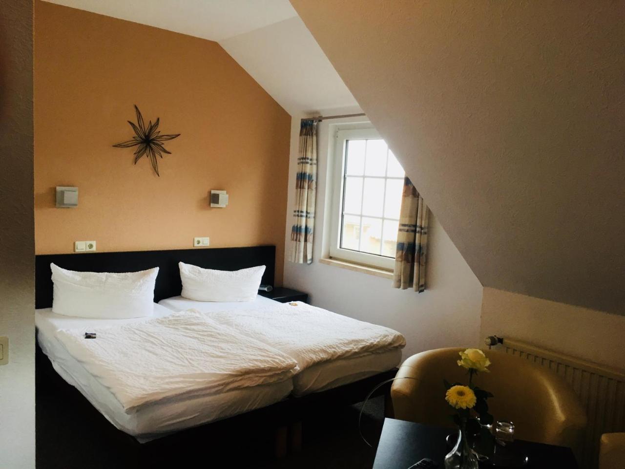 Hotel Wuelfers Gasthaus Gross Ippener Extérieur photo